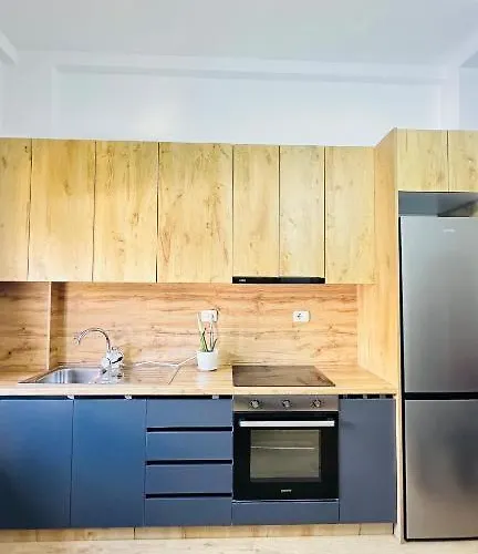 Prime Location Cozy Near Pazari I Ri Tirana