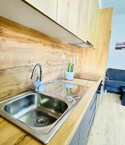 Prime Location Cozy Near Pazari I Ri Tirana