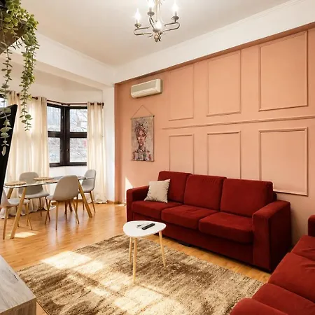 Apartment Center 4 Min To Skanderbeg Square *