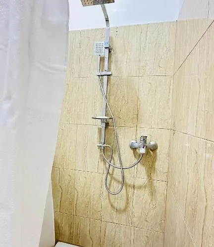 Apartment Prime Location Cozy Near Pazari I Ri Tirana